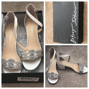 Betsey Johnson Mel Sandal